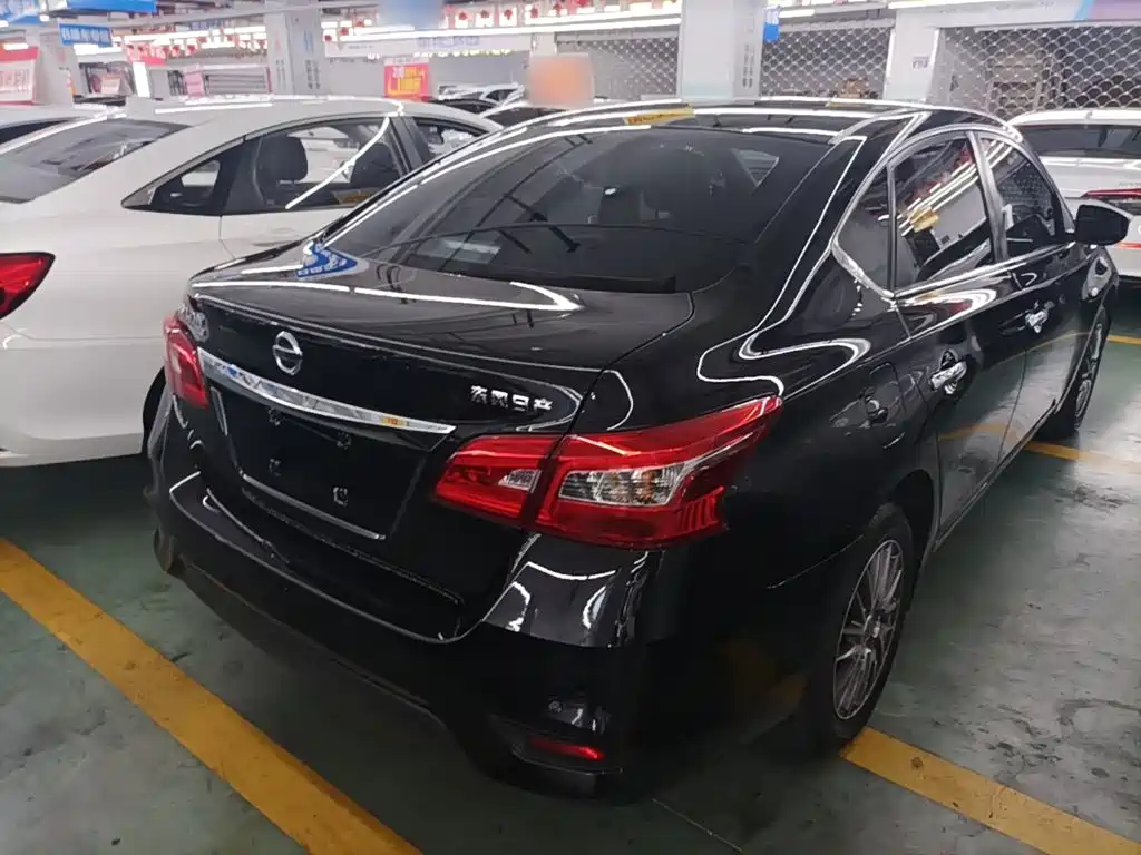 Sylphy Classic 1.6 XE CVT Comfort