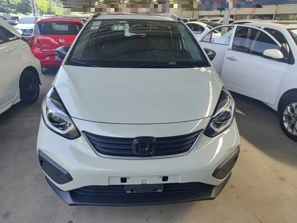 Fit 1.5 L CVT Trend Cross Max