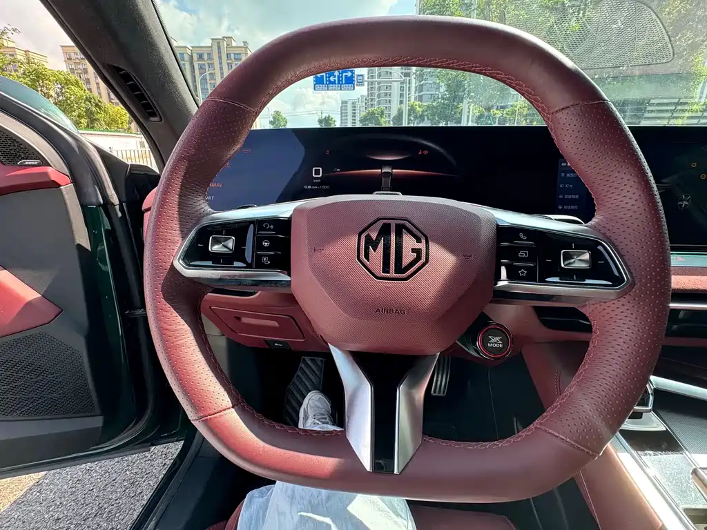 MG7 2.0 T Auto Trophy+ Turbo Dazzling