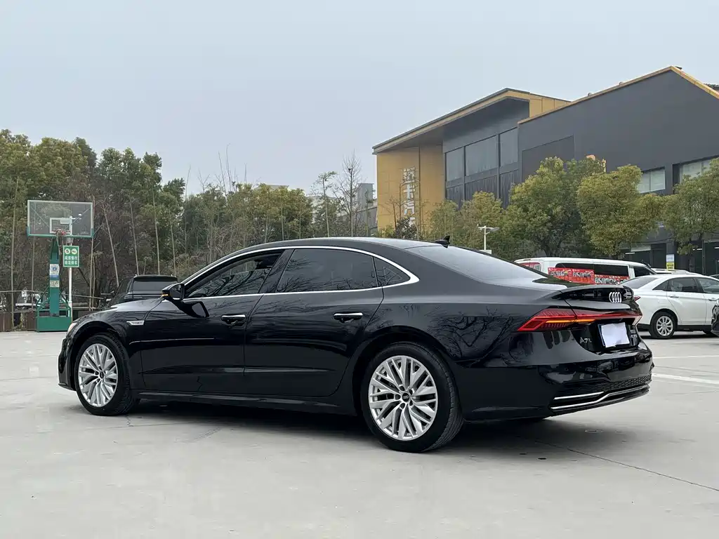 Audi A7 L 45 TFSI S-line Build Dream Crystal Flow Package
