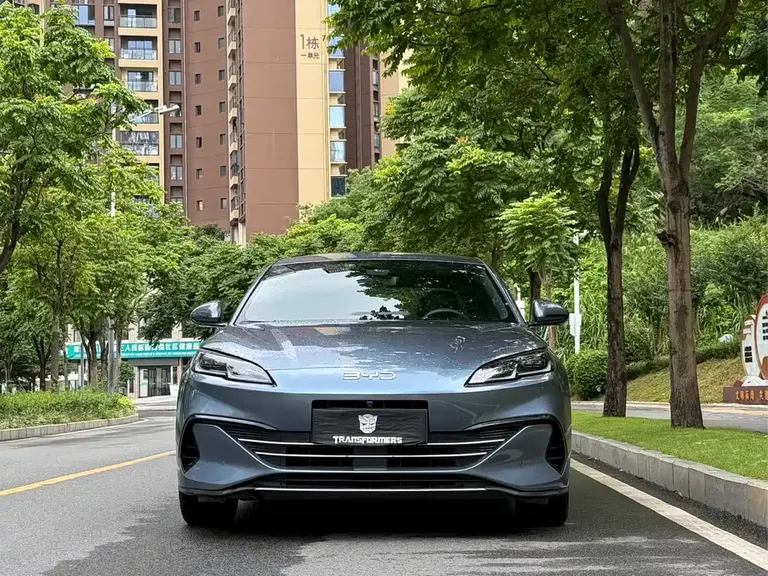 BYD Seal 06 DM-i 80 KM Distinguished