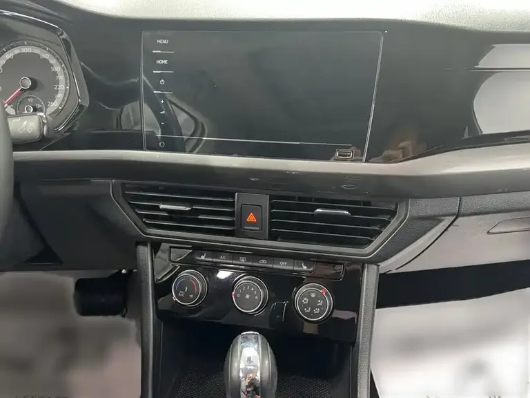 Volkswagen Bora 1.5 L Auto Elite Connected