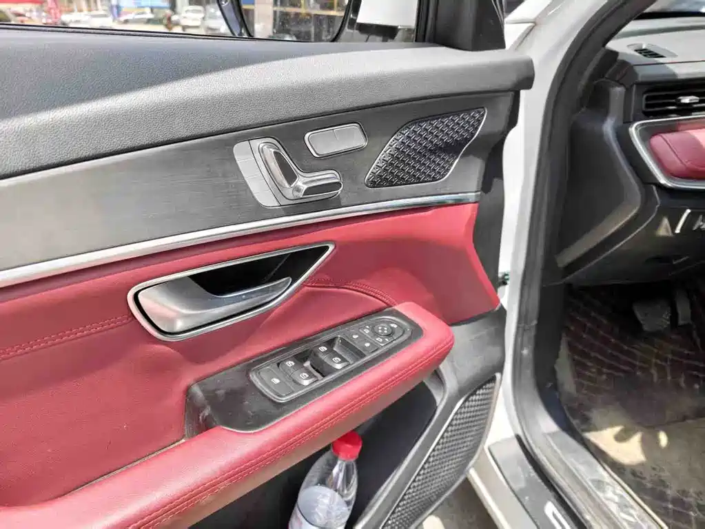 Jetour X70 PLUS 1.5 T DCT Brave PLUS 7-seat
