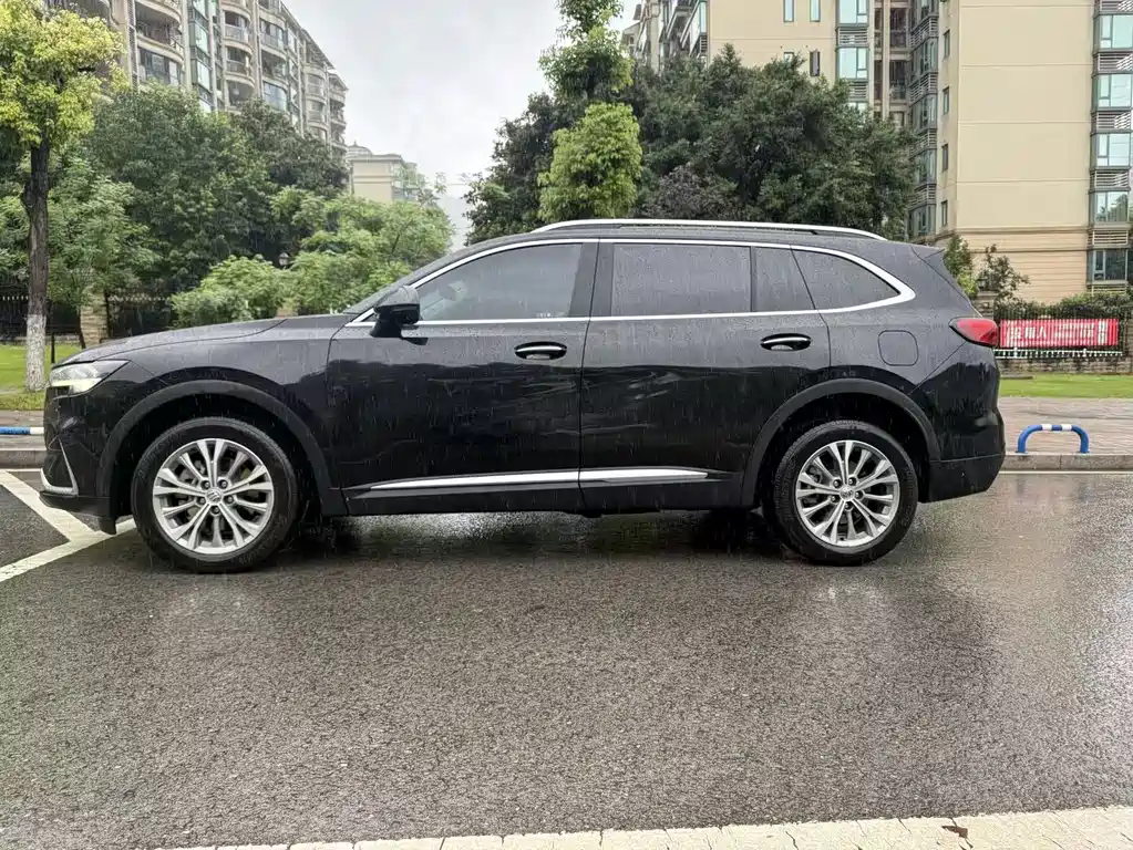 Envision Plus Envision Plus 652 T 5-seat Luxury