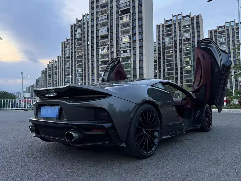 McLaren GT 4.0 T Standard