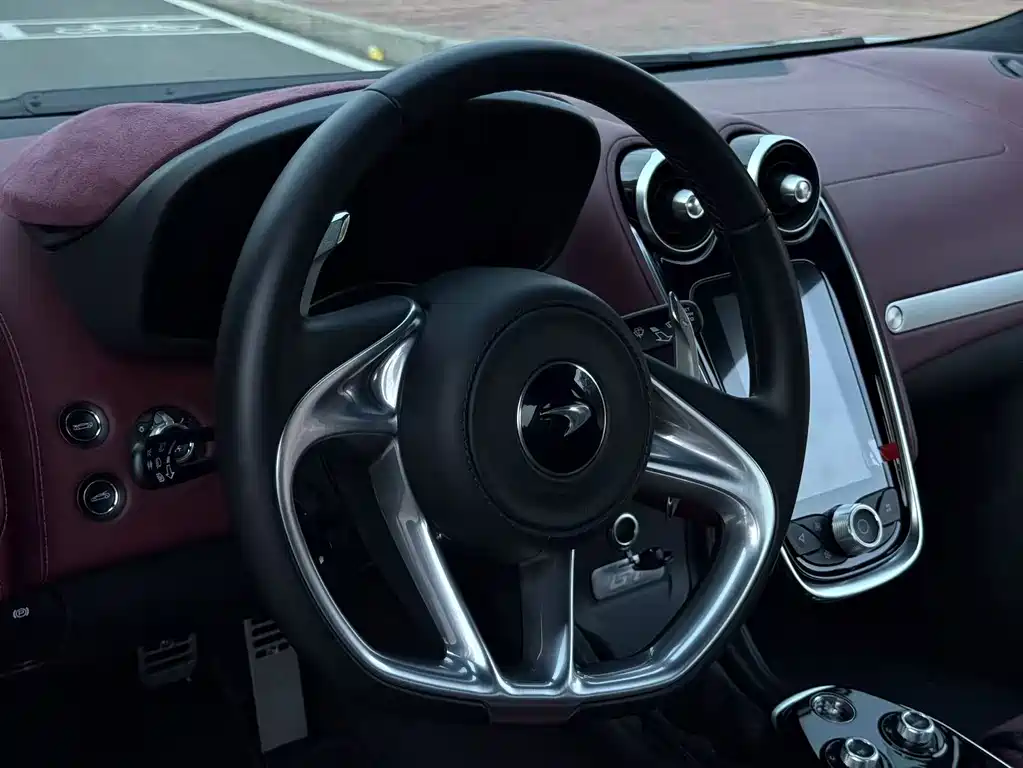 McLaren GT 4.0 T Standard