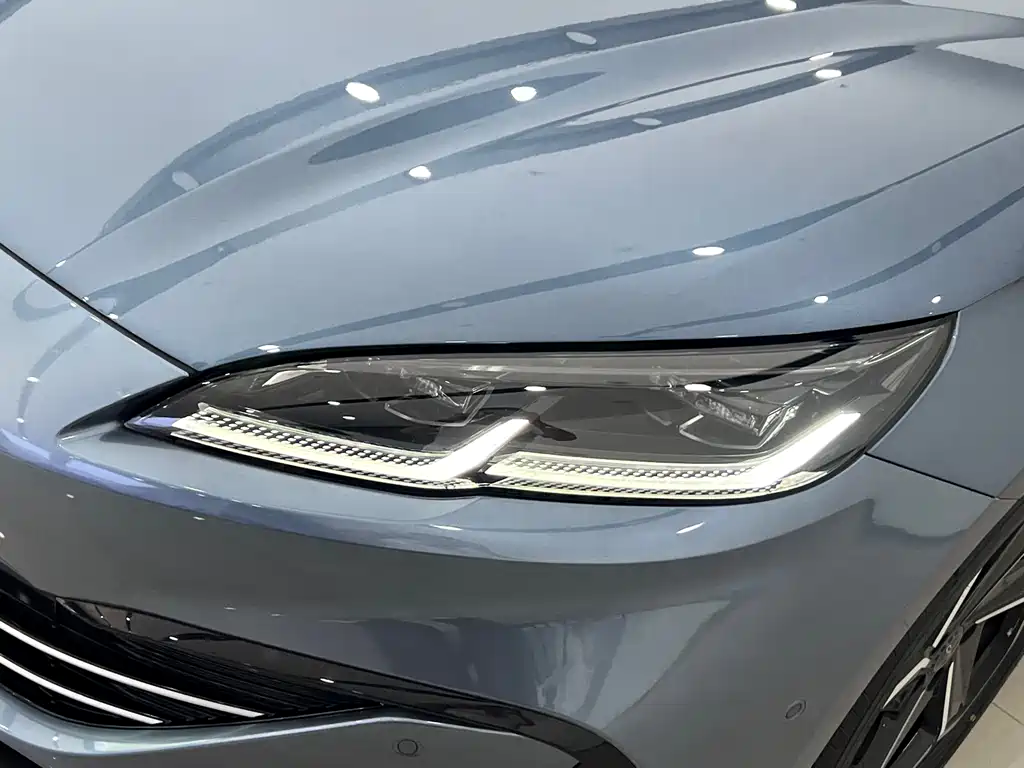 Seal 06 DM-i Smart Drive 120 KM Flagship