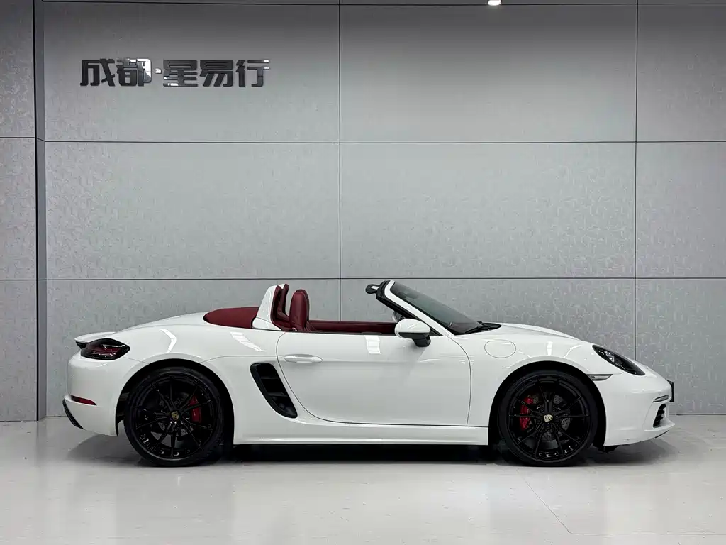 Porsche 718 Boxster 2.0 T