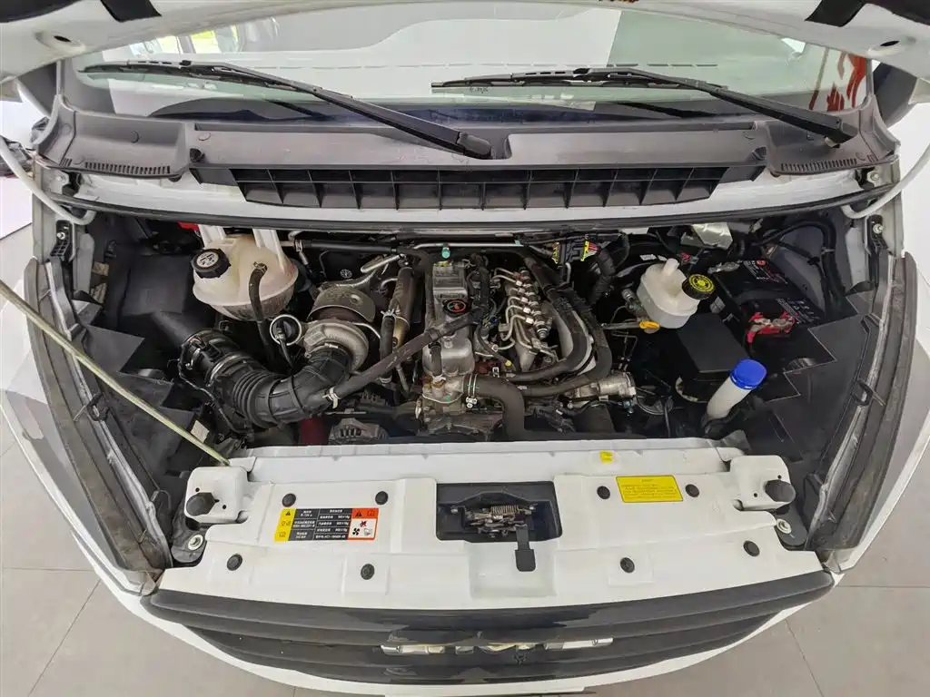 Transit Custom 特顺 2019款 2.8 T商运型短轴低顶6座国VI JX493