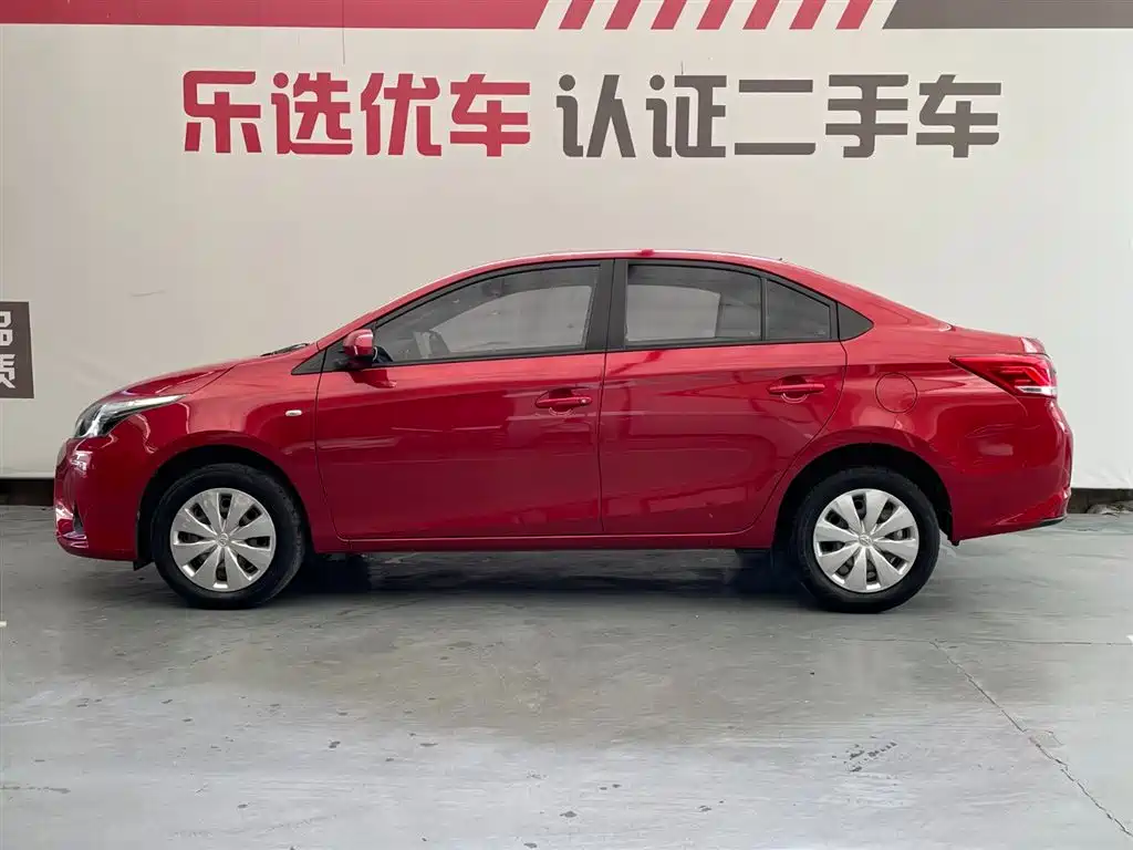 YARiS L Zhixiang 1.5 L CVT Leading