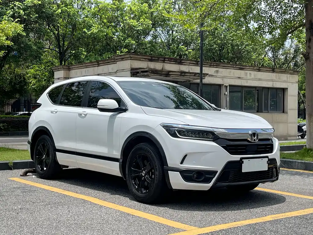 Breeze 240 TURBO CVT 2 WD Luxury