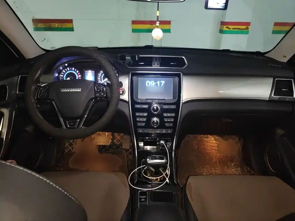 Haval H2 哈弗H2 2018款 红标 1.5 T 双离合两驱豪华型