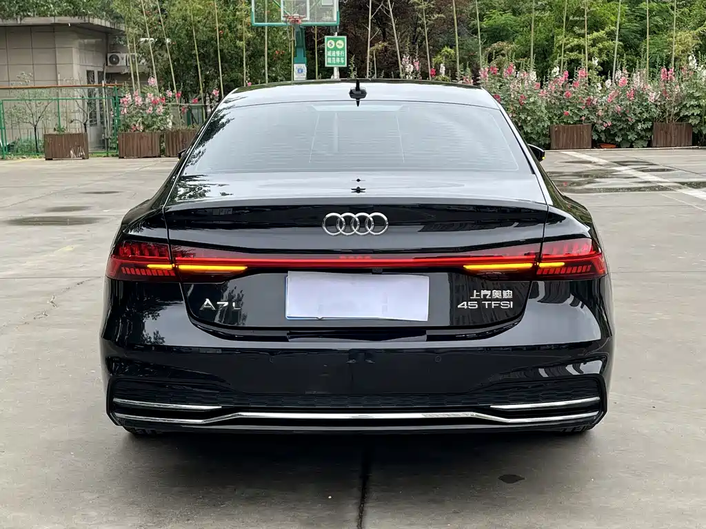Audi A7 L 45 TFSI S-line Build Dream Crystal Flow Package
