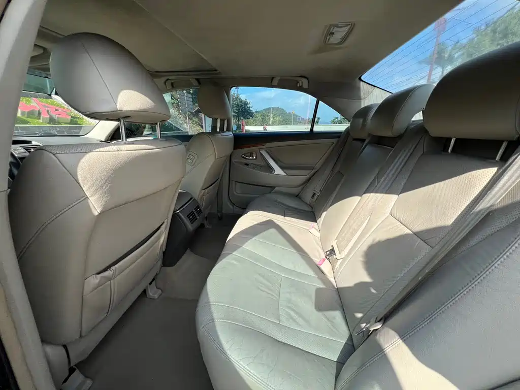 Camry 200 G Classic Luxury