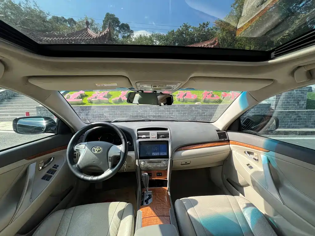 Camry 200 G Classic Luxury