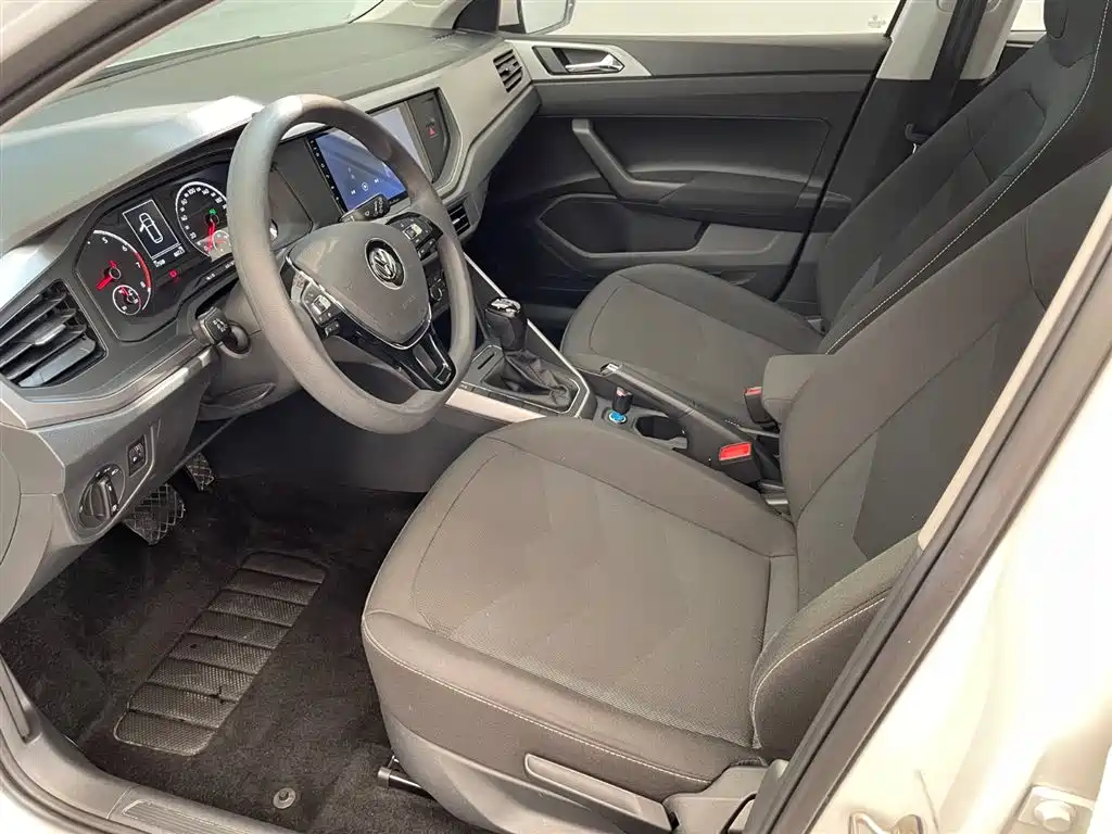 Polo Plus 1.5 L Auto Panoramic Pleasure