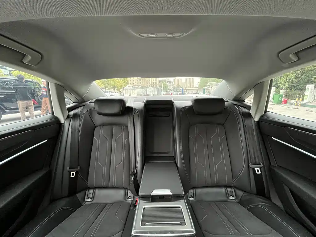 Audi A7 L 45 TFSI Luxury