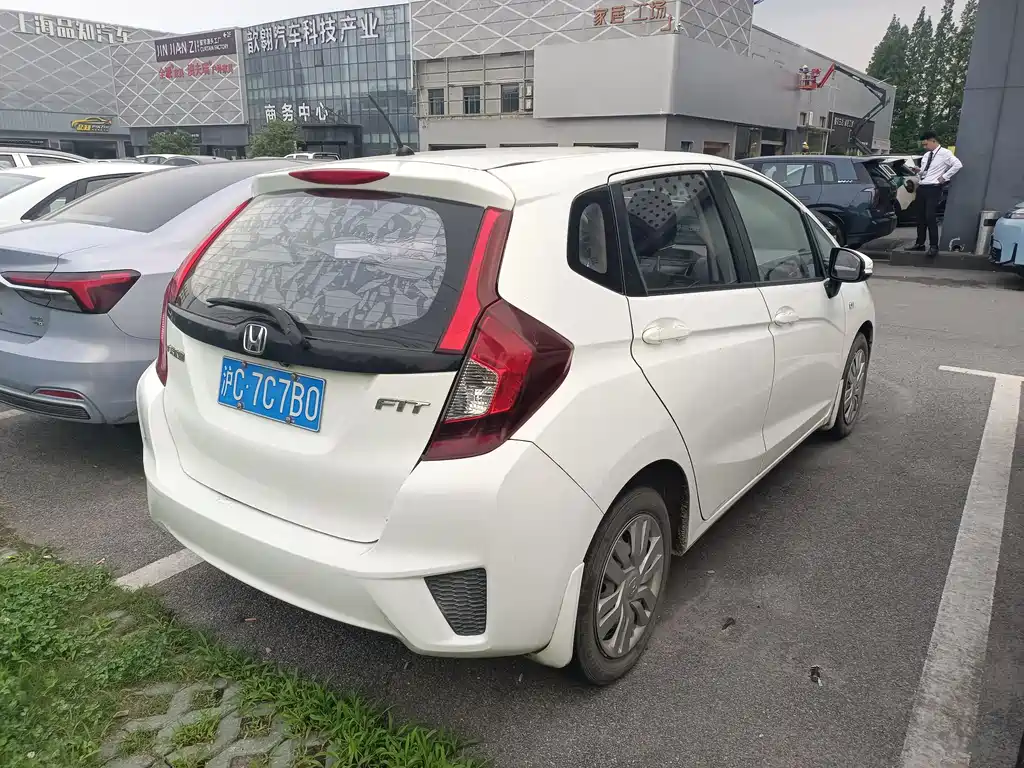 Fit 1.5 L LX CVT Comfort
