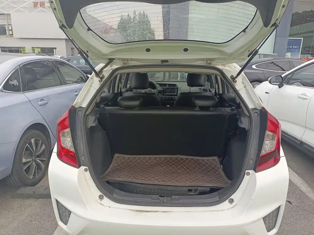 Fit 1.5 L LX CVT Comfort