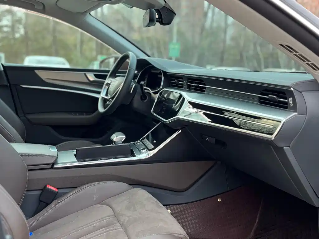 Audi A7 L 45 TFSI S-line Build Dream Crystal Flow Package