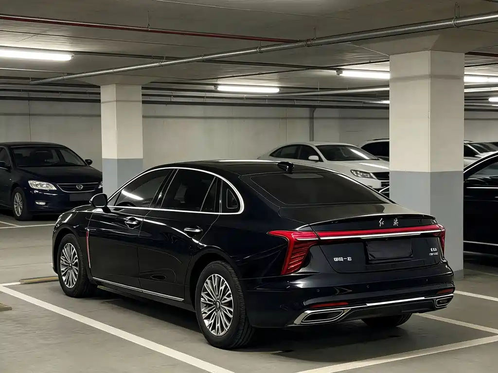 Hongqi H5 1.5 T DCT Connected Flagship Joy