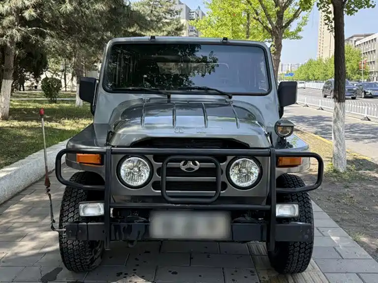 212 Classic 2.0 L Square Door Hardtop