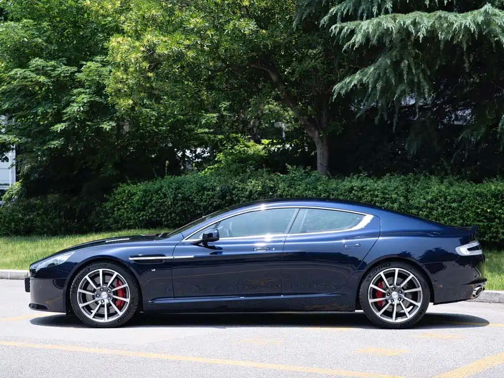 Rapide 6.0 L S