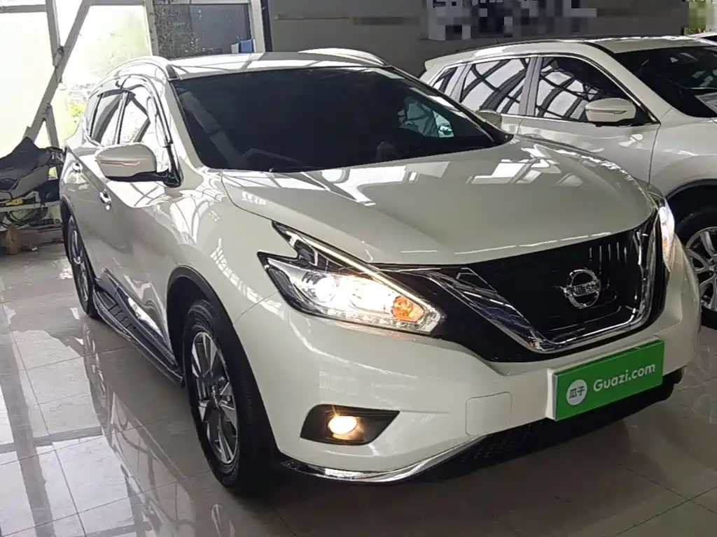 Murano 2.5 L XE 2 WD Elite