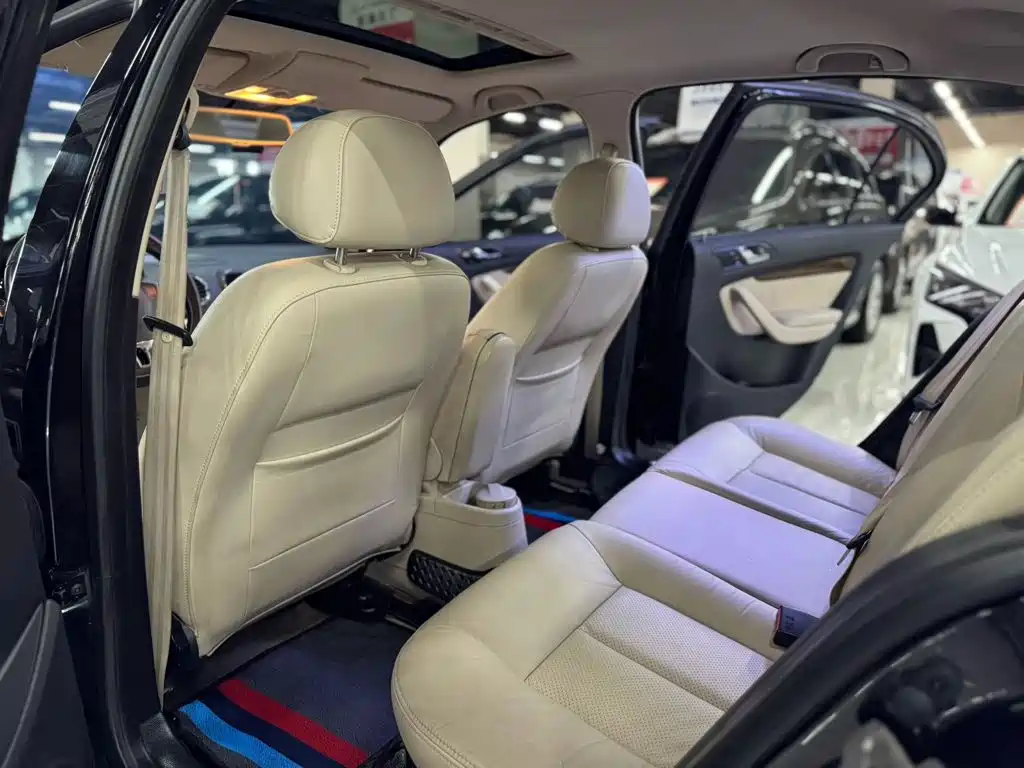 Lavida 1.6 L Auto Taste Leisure
