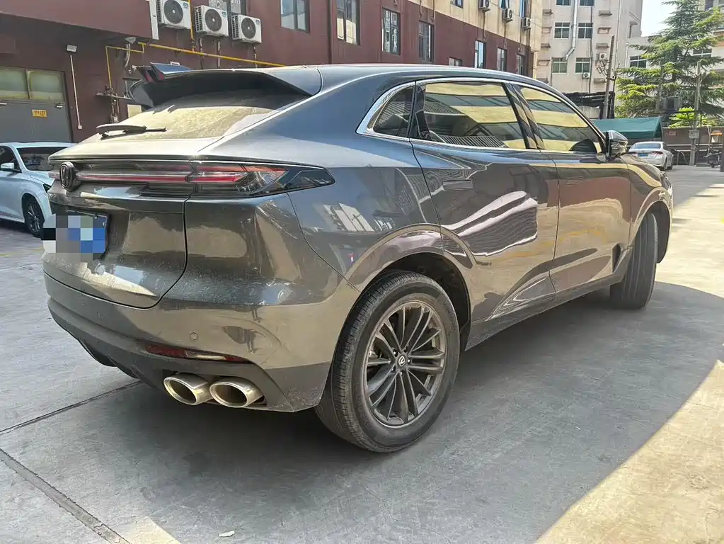Changan UNI-K 2.0 T 2 WD Joy Style