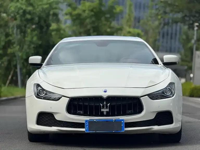 Maserati Ghibli 3.0 T Standard