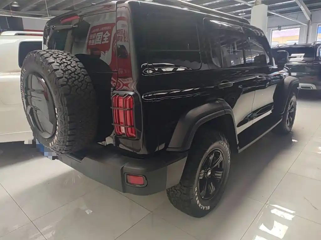 Tank 300 Offroad 2.0 T Conqueror