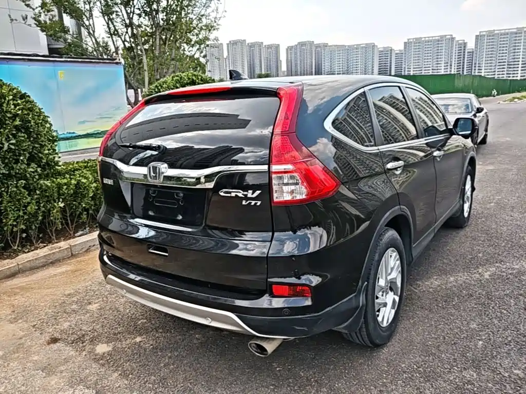 Honda CR-V 2.4 L 2 WD Luxury