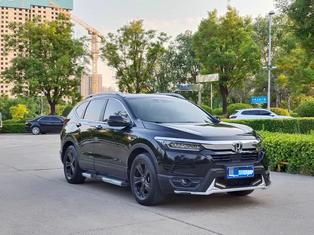 Breeze 240 TURBO CVT 2 WD Luxury