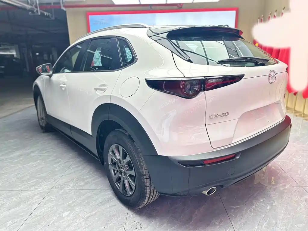 Mazda CX-30 2.0 L Auto Jiayue