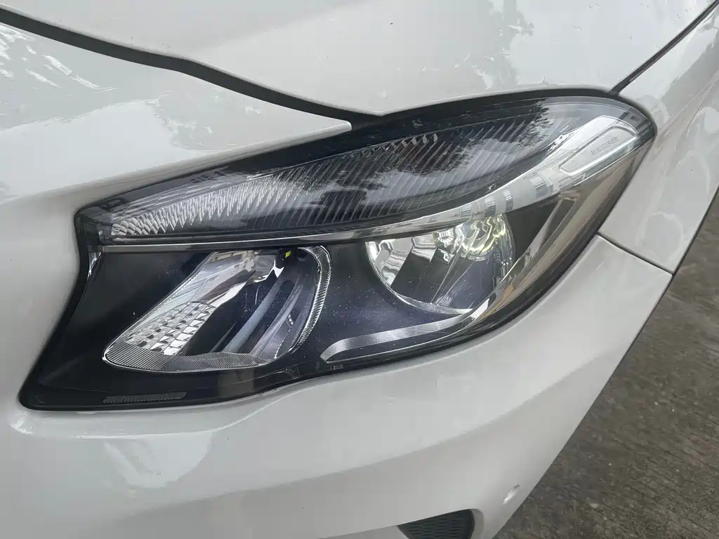 Mercedes-Benz GLA GLA 200 Dynamic