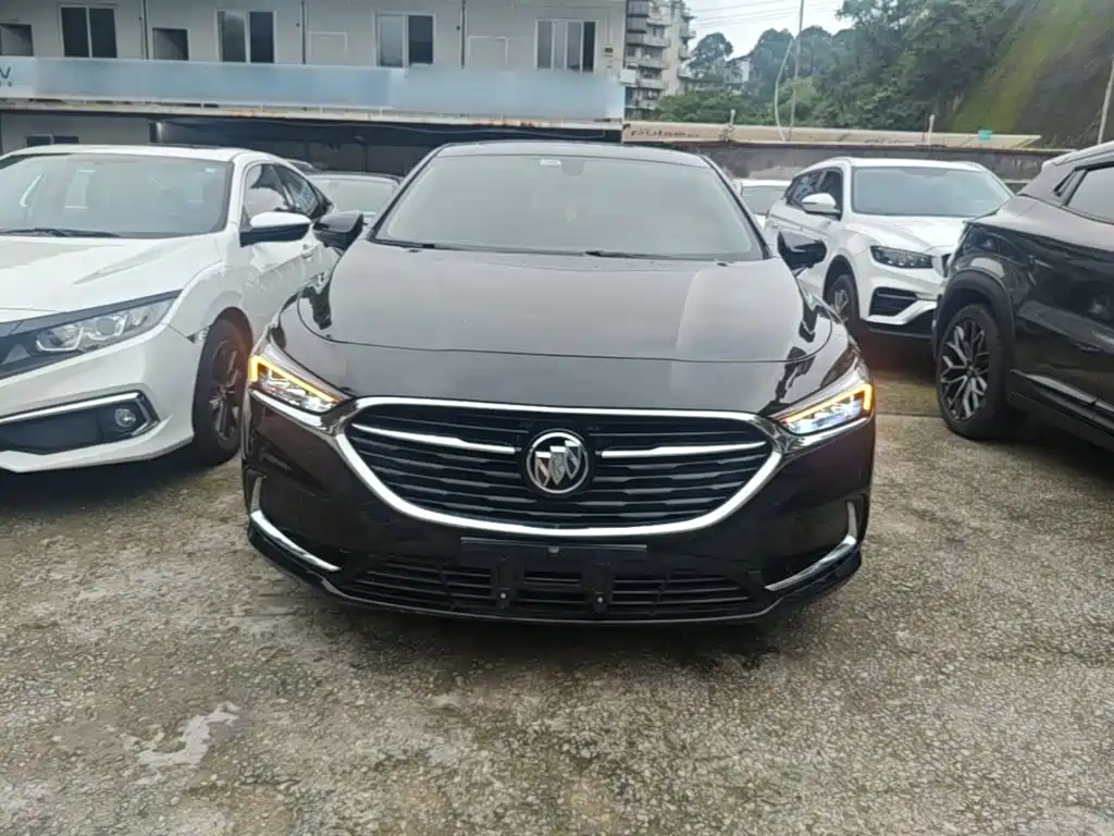 LaCrosse 552 T Luxury