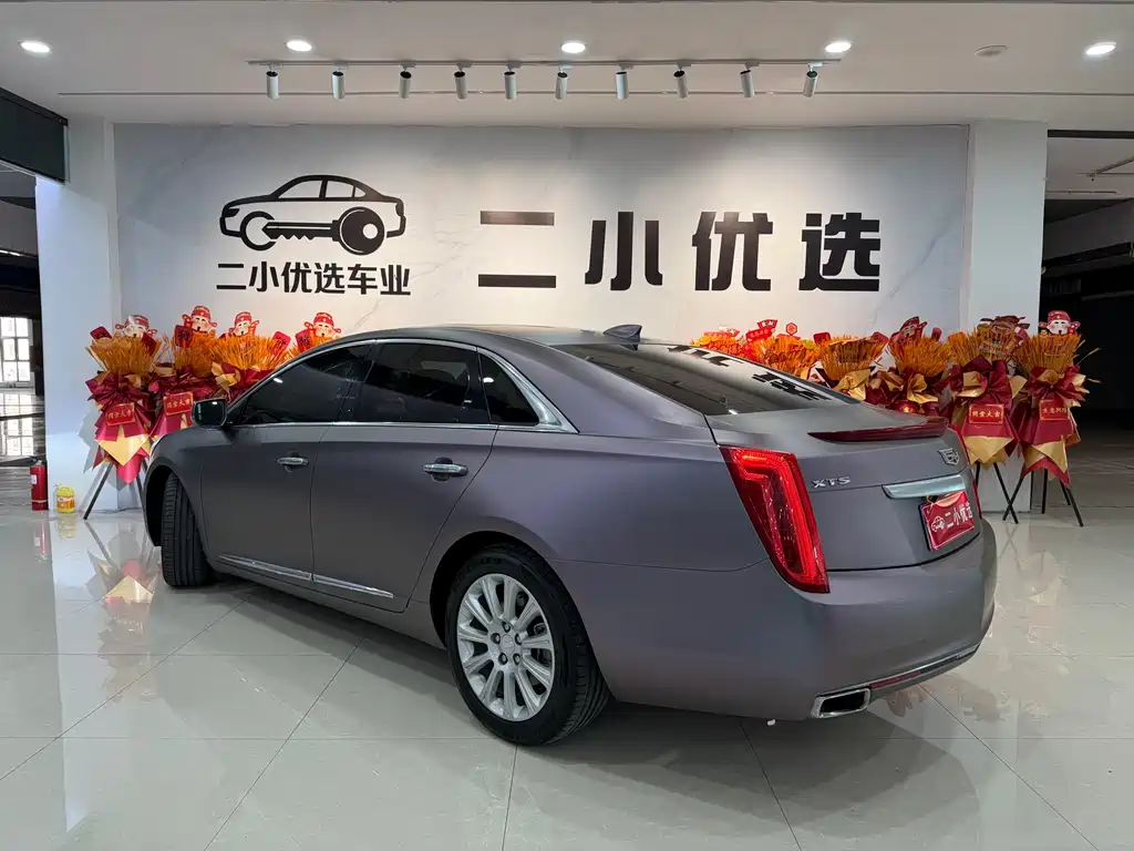 Cadillac XTS 28 T Tech