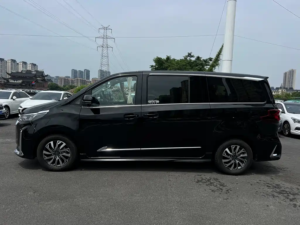 Maxus G20 PLUS 2.0 T Gasoline Auto Luxury
