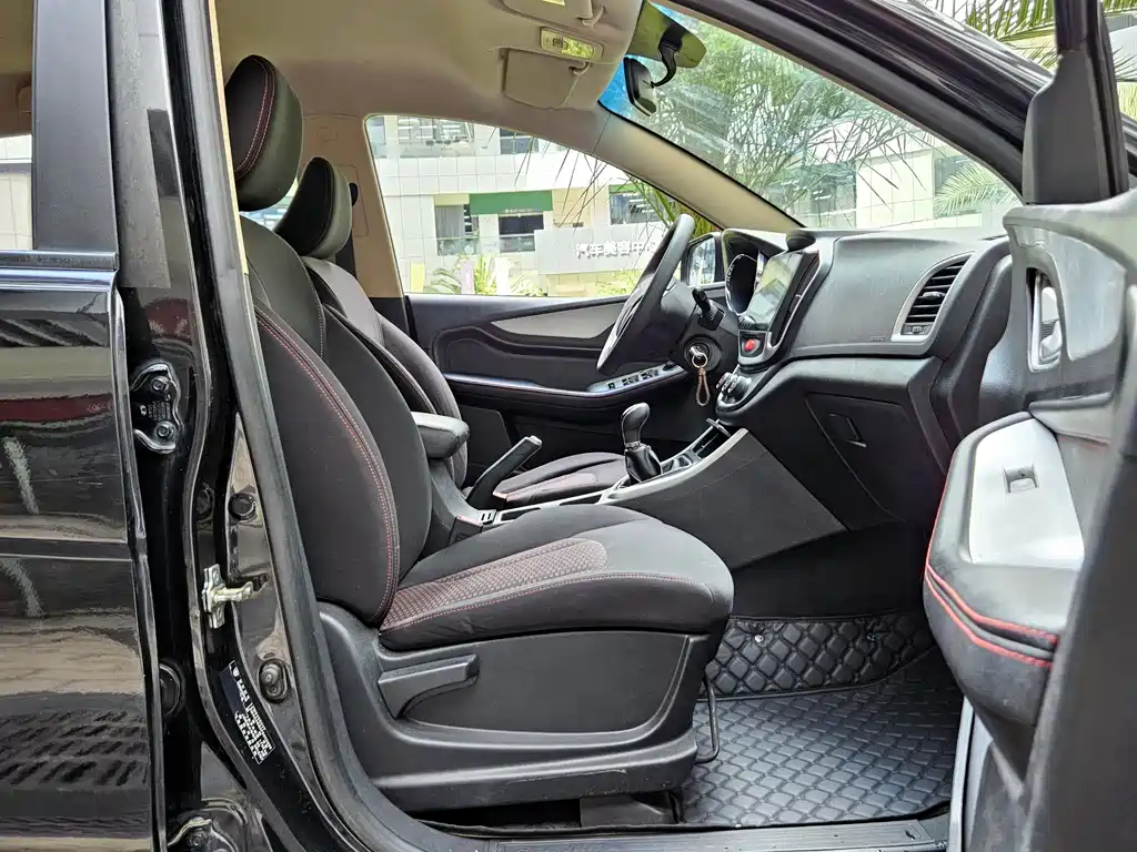 Baojun 560 1.8 L Manual Comfort