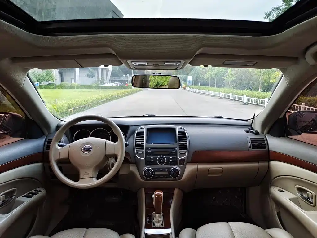 Sylphy 1.6 XL Auto Luxury Sunroof