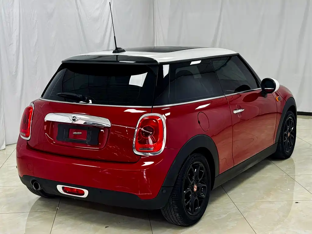 MINI 1.5 T COOPER Fun