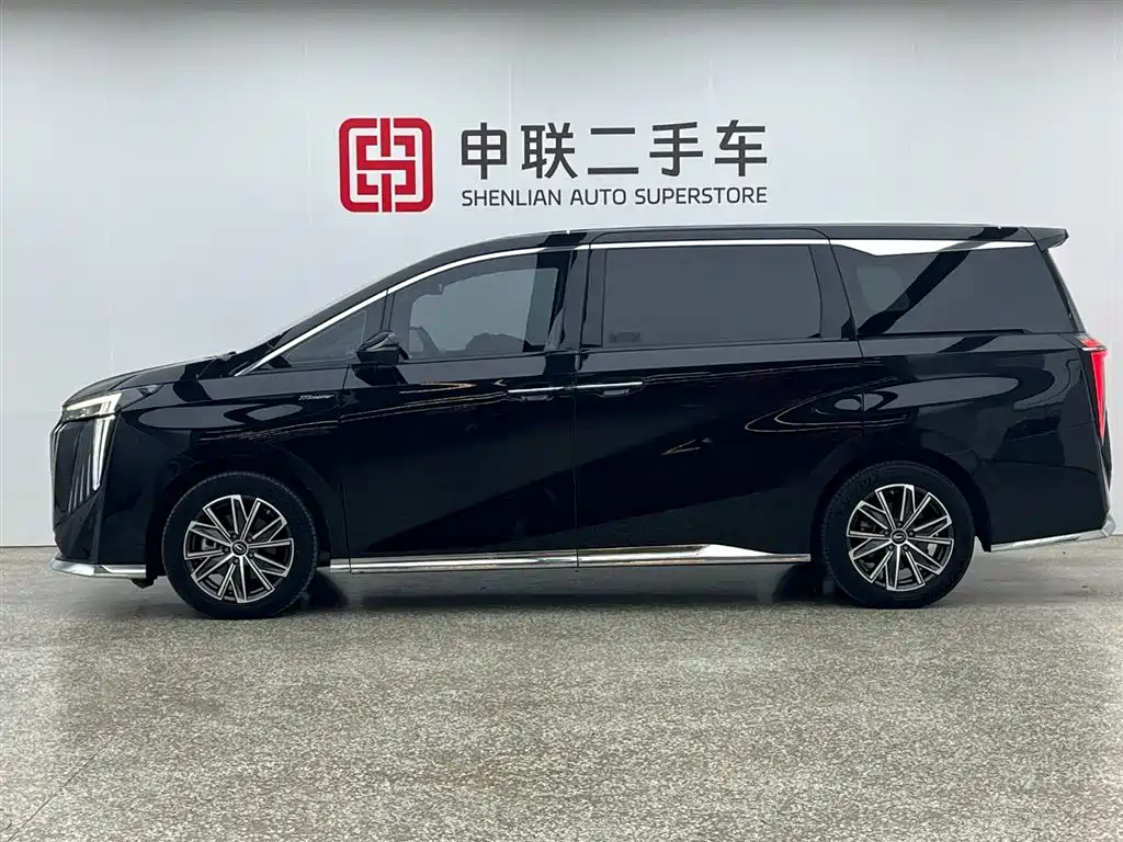 GAC Trumpchi M8 Master Series 400 T Supreme