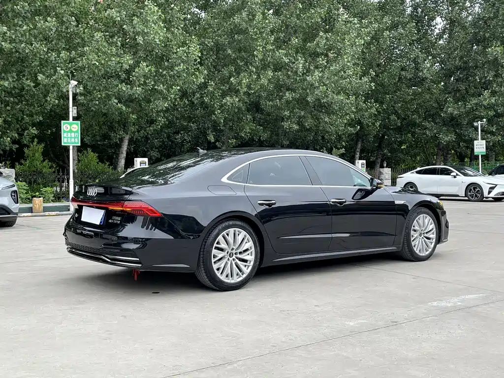 Audi A7 L 45 TFSI S-line Build Dream Crystal Flow Package