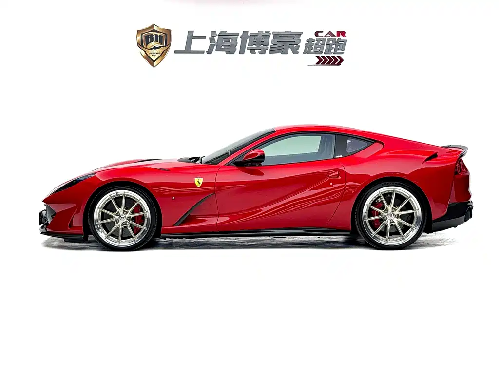 Ferrari 812 6.5 L Superfast
