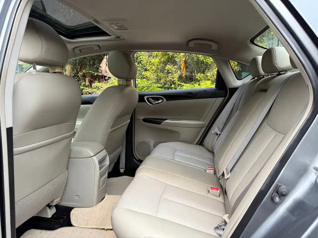 Sylphy 1.6 XL CVT Luxury