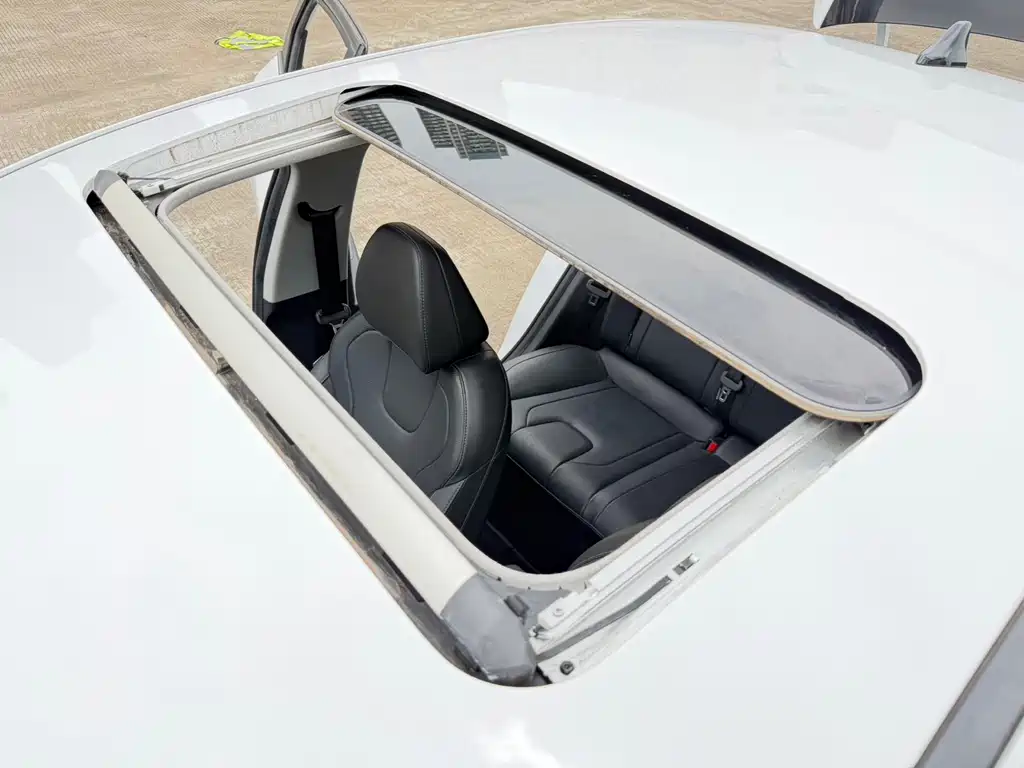 Elantra 1.5 L CVT LUX Distinguished
