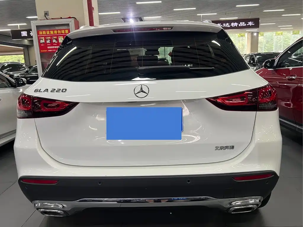 Mercedes-Benz GLA GLA 220