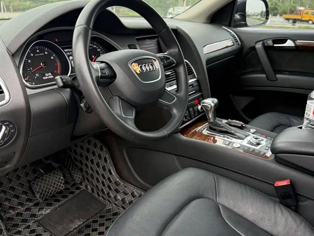 Audi Q7 35 TFSI Sport