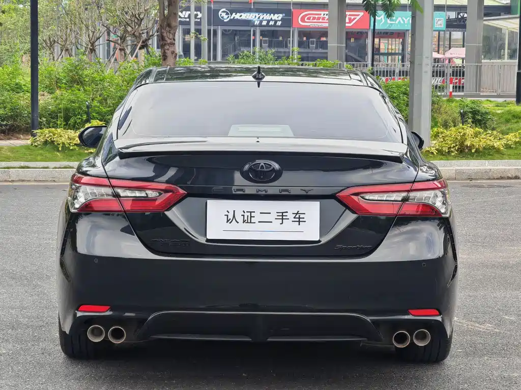 Camry 2.0 S Knight